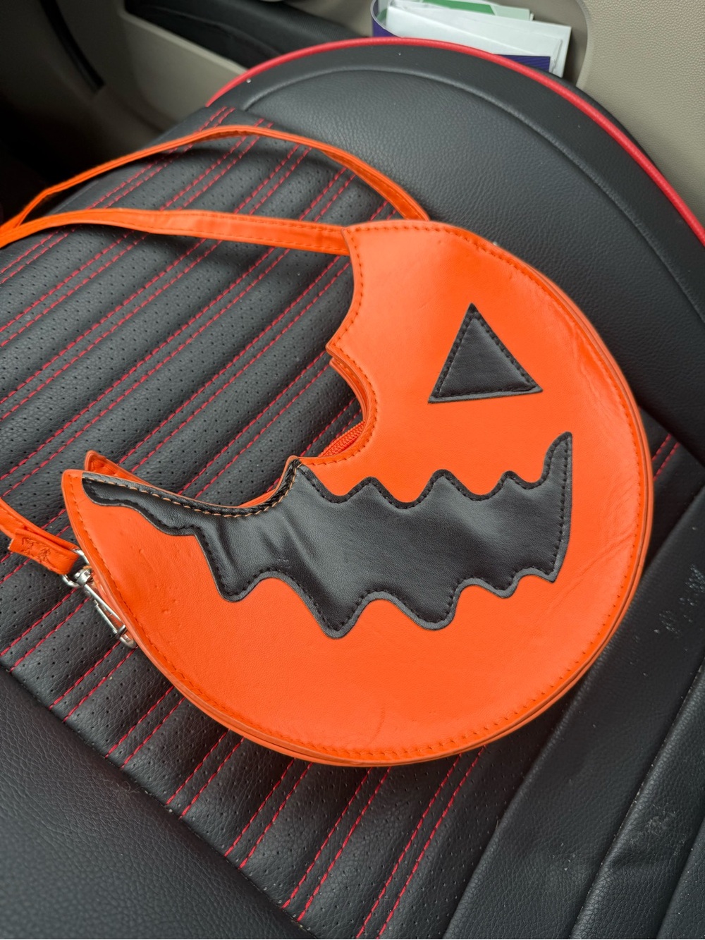 101.Trick r Treat Orange Pumpkin Jack-O'-Lantern Crossbody Bag for Women - Picture 3 of 9